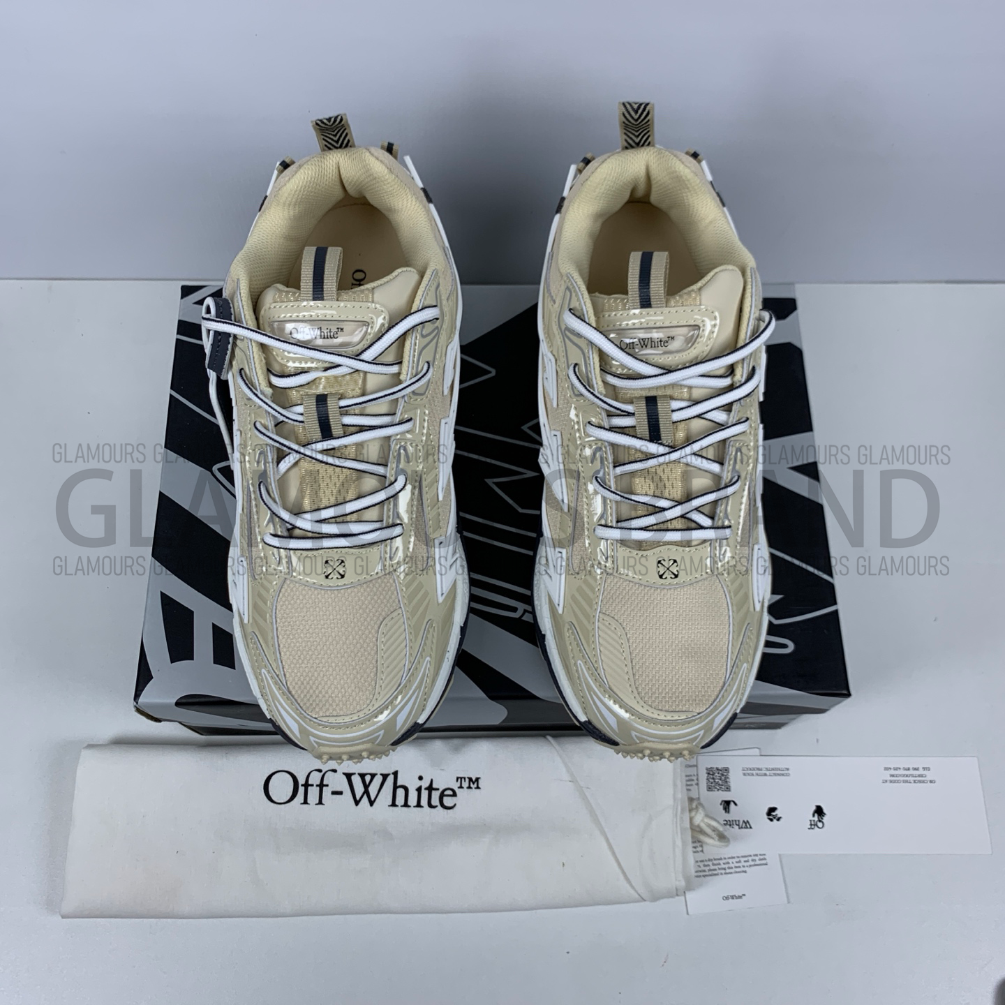 BE RIGHT BACK UNISEX SNEAKERS