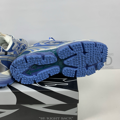 BE RIGHT BACK UNISEX SNEAKERS