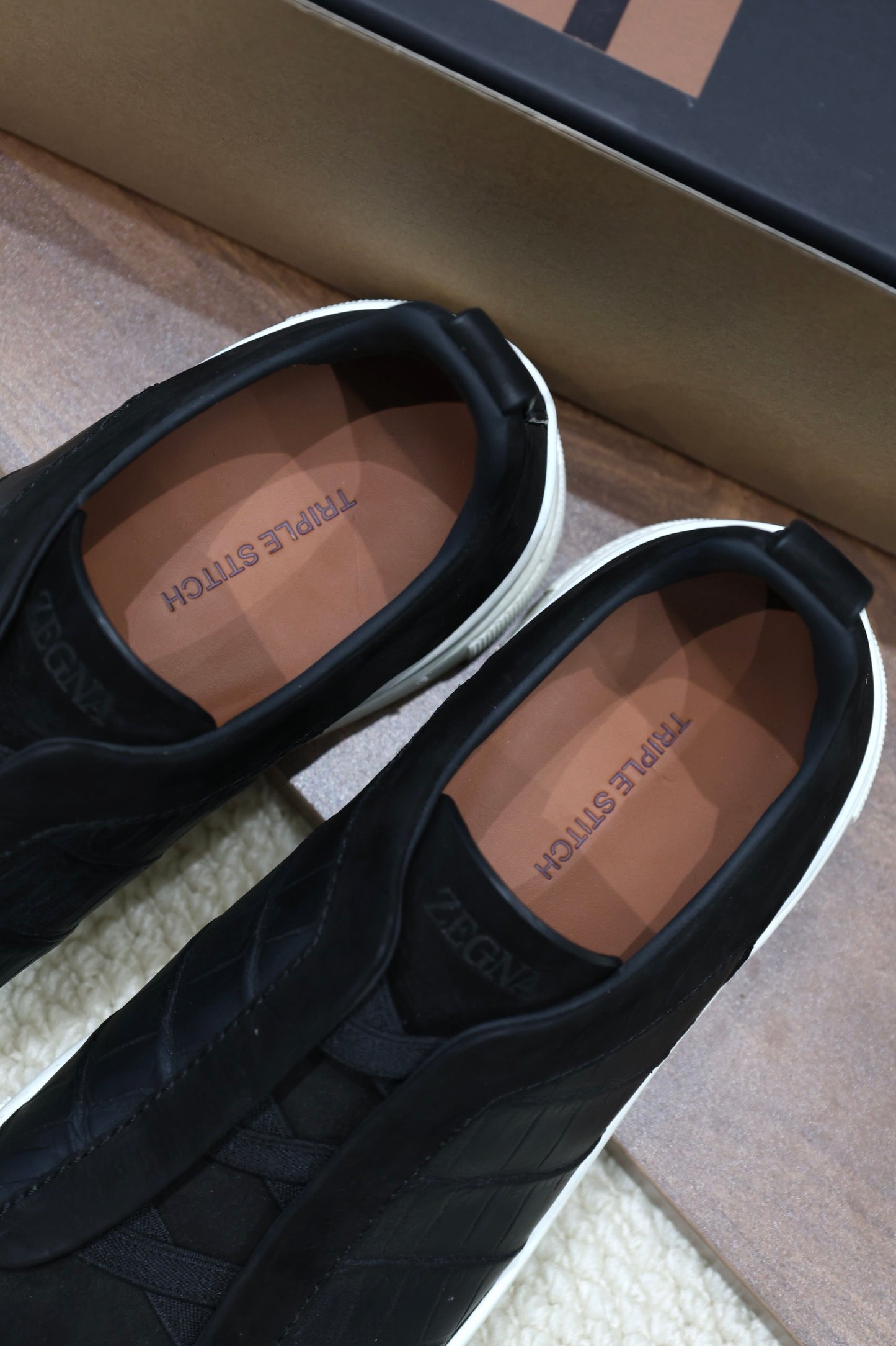 SECOND SKIN MEN’S SNEAKERS – CROCODILE LEATHE