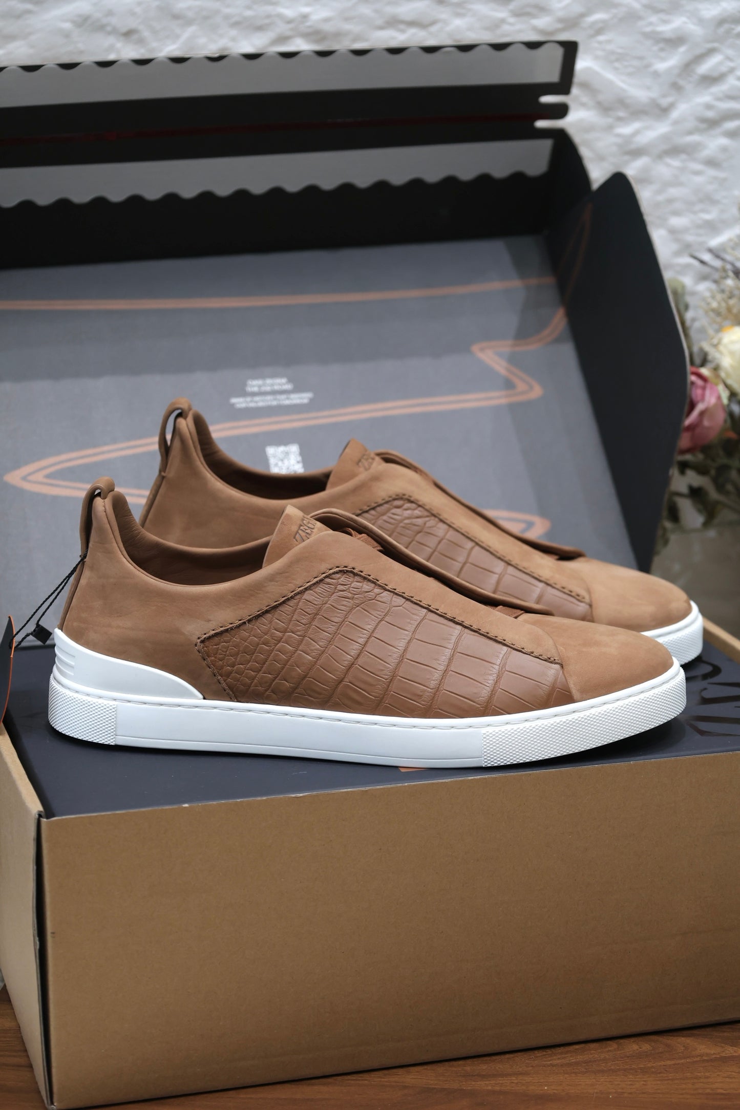 SECOND SKIN MEN’S SNEAKERS – CROCODILE LEATHE