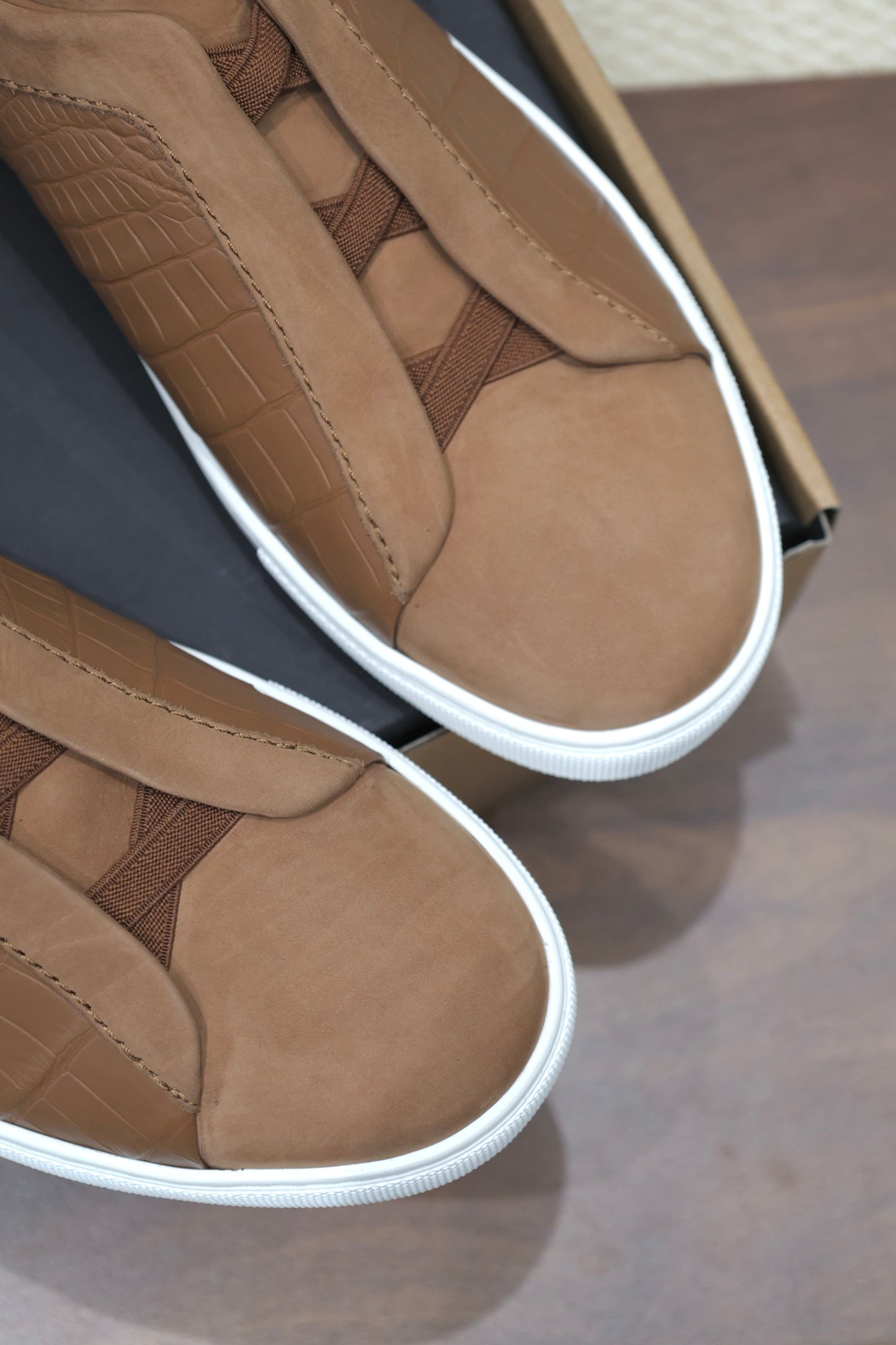 SECOND SKIN MEN’S SNEAKERS – CROCODILE LEATHE