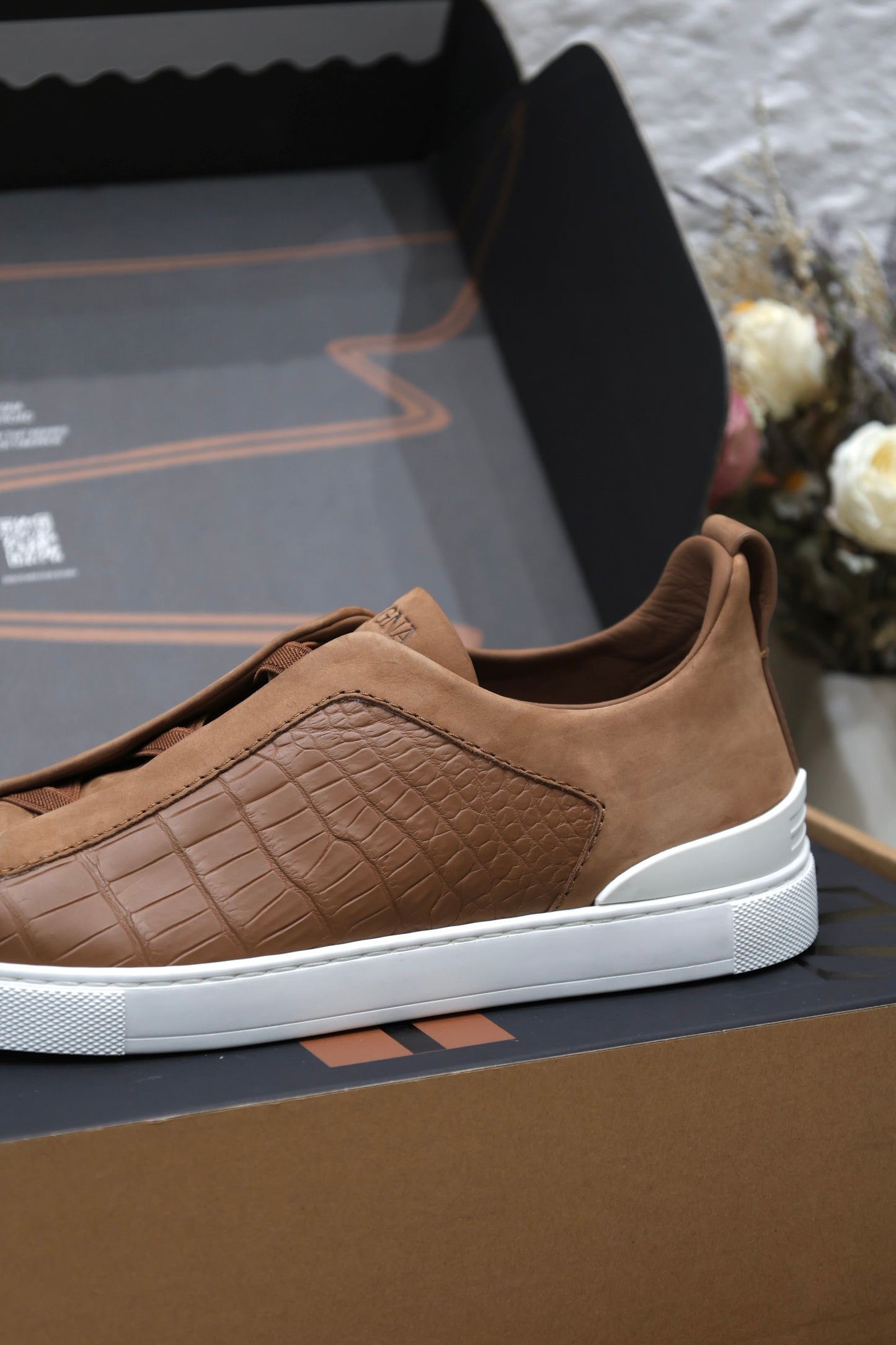 SECOND SKIN MEN’S SNEAKERS – CROCODILE LEATHE