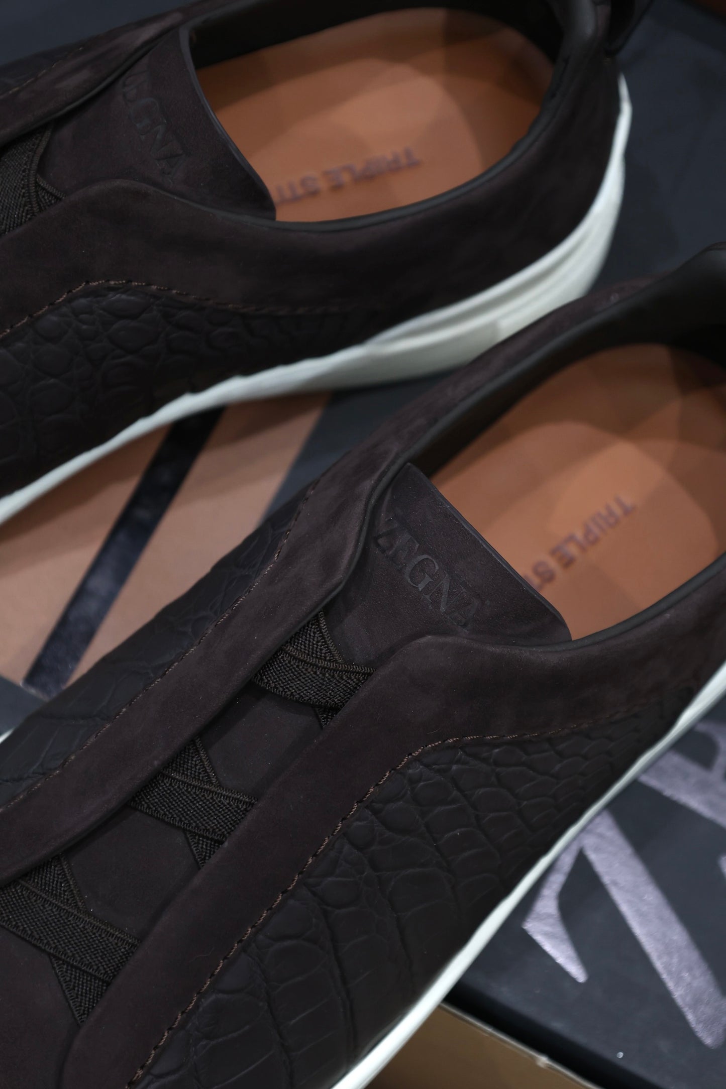 SECOND SKIN MEN’S SNEAKERS – CROCODILE LEATHE