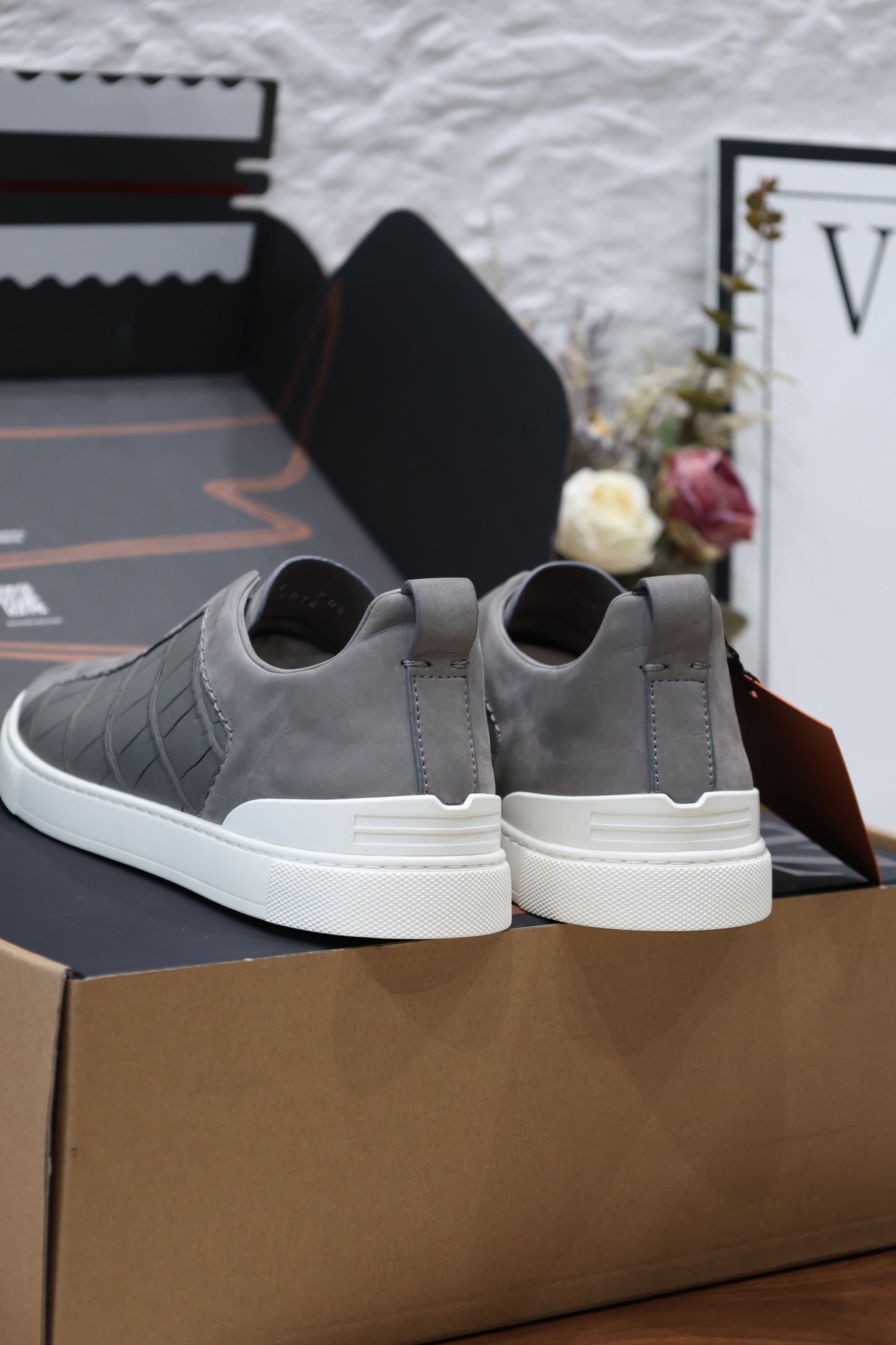 SECOND SKIN MEN’S SNEAKERS – CROCODILE LEATHE