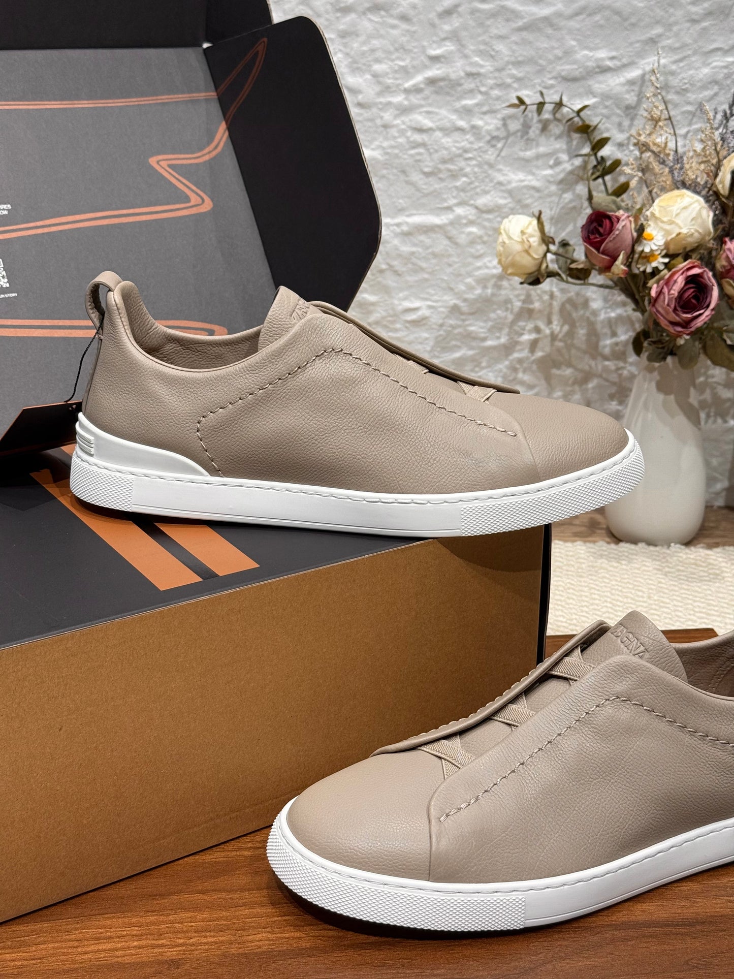 SECOND SKIN MEN'S SNEAKERS