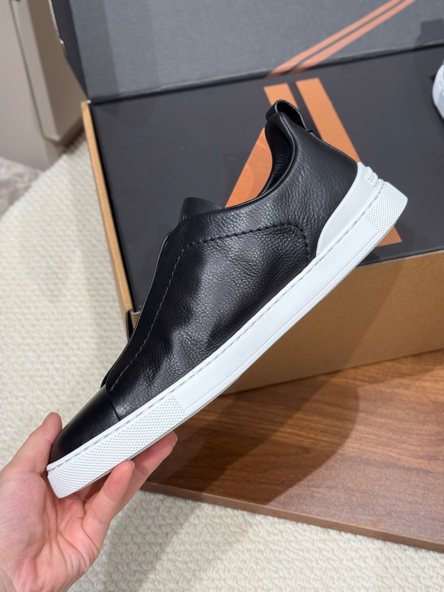 SECOND SKIN MEN'S SNEAKERS