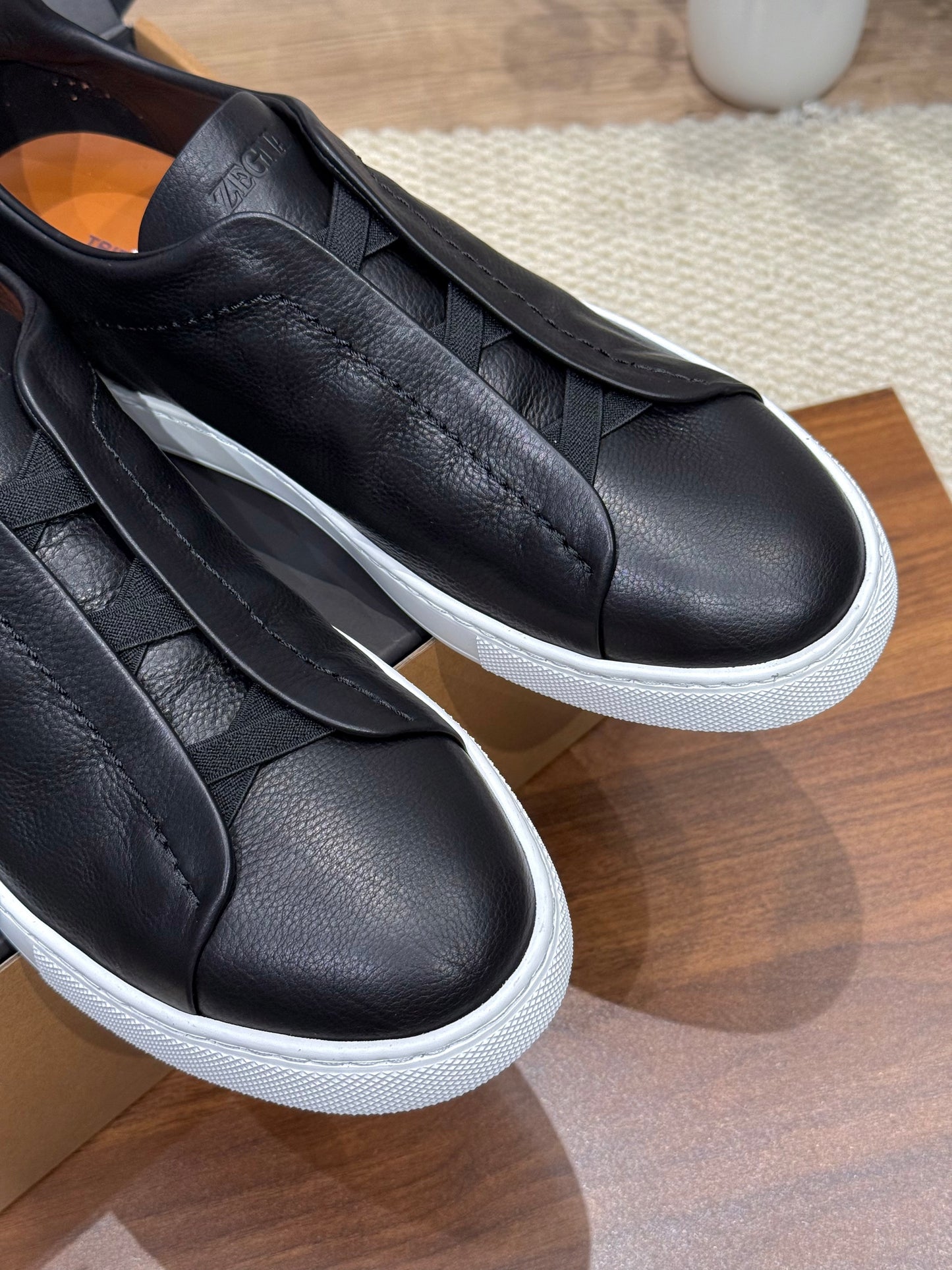 SECOND SKIN MEN'S SNEAKERS