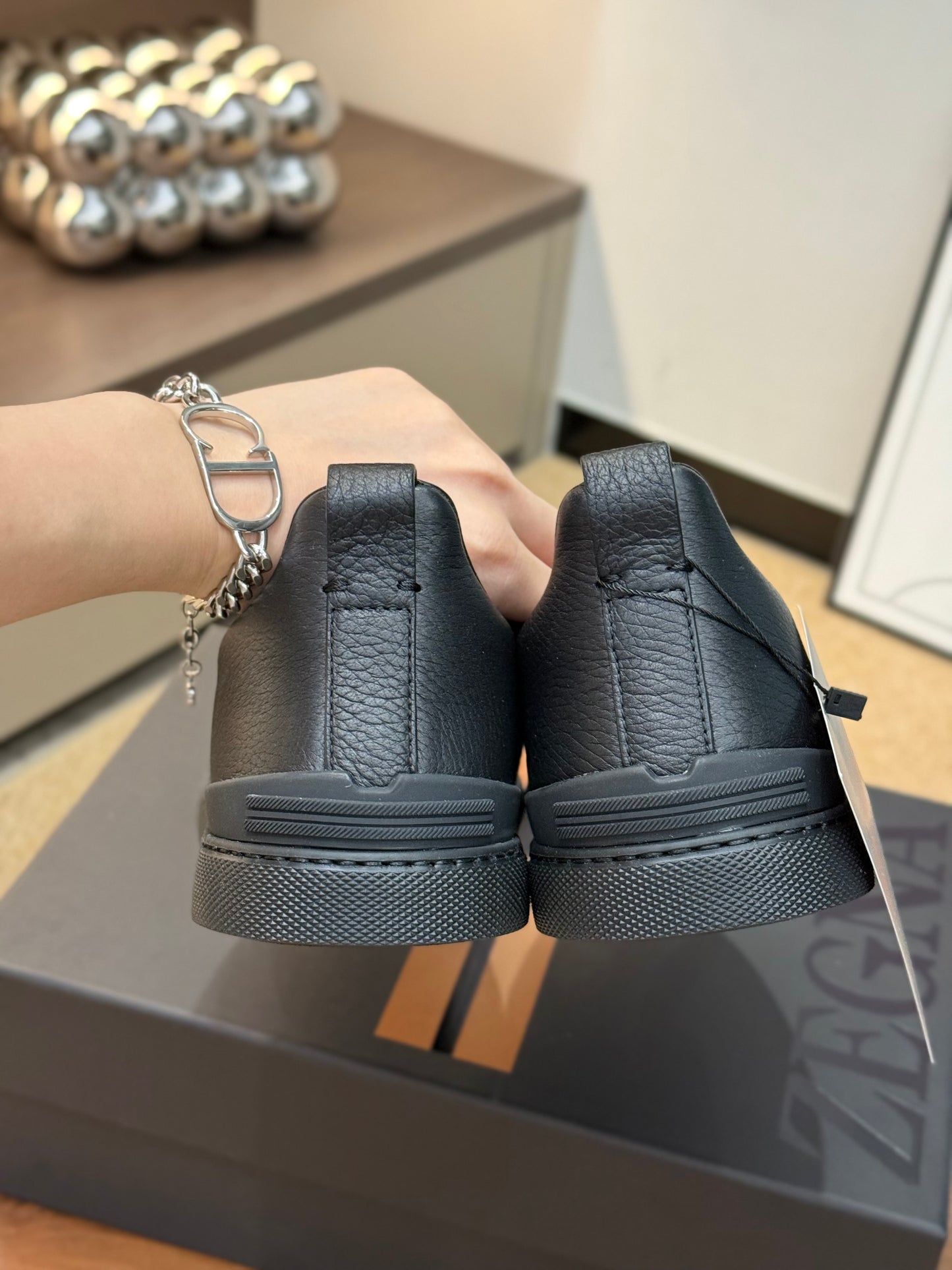 SECOND SKIN MEN'S SNEAKERS