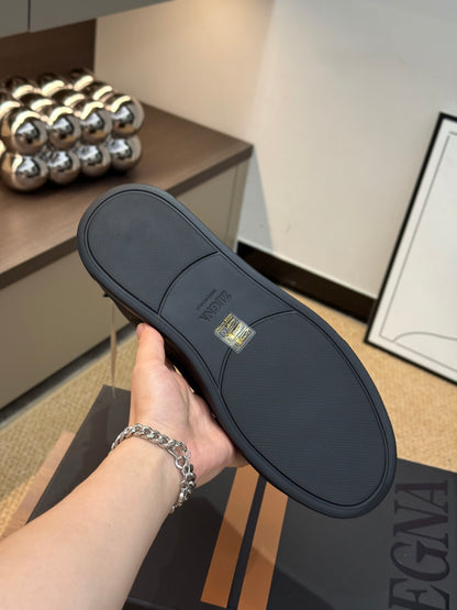 SECOND SKIN MEN'S SNEAKERS