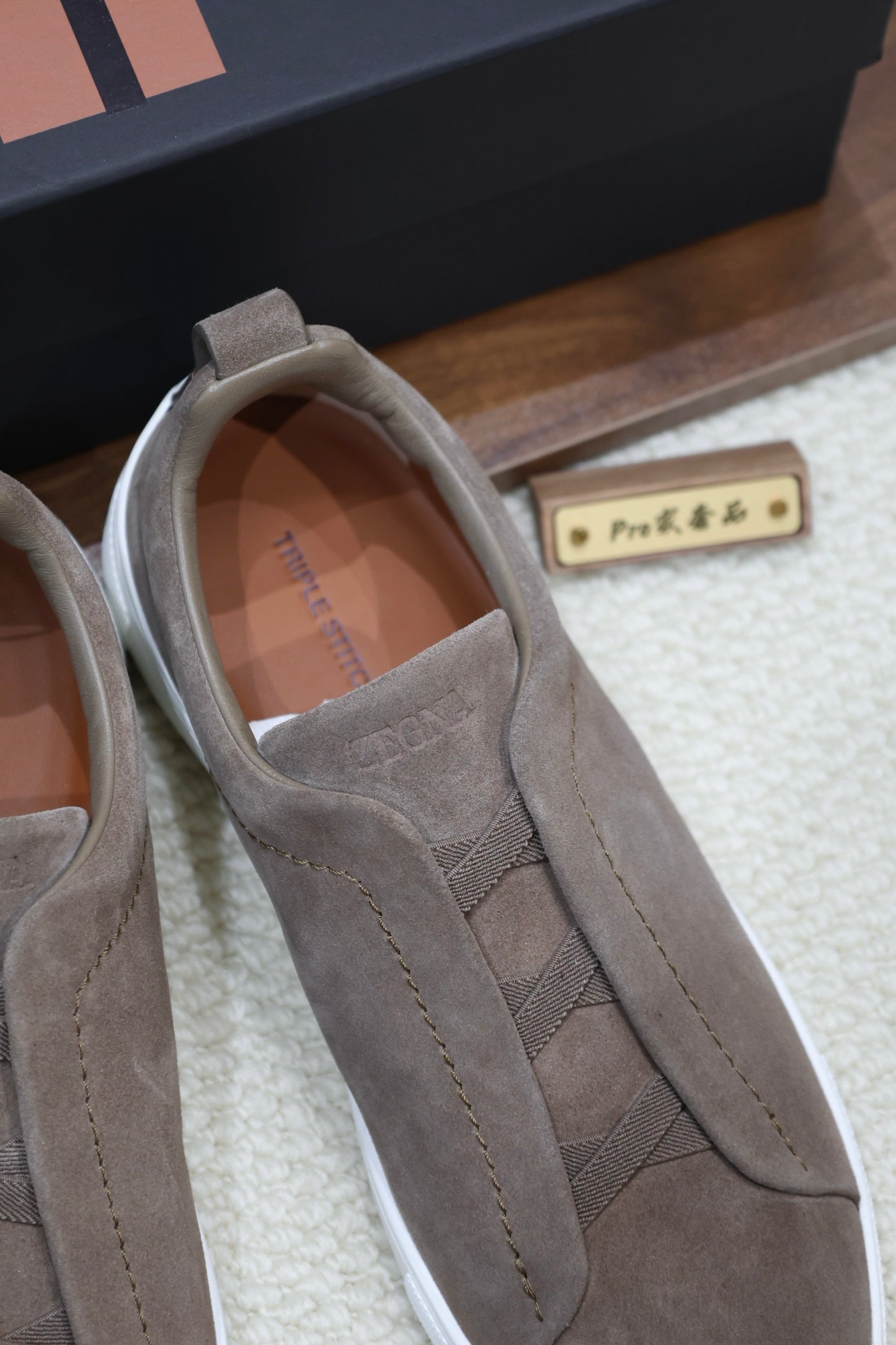 SECOND SKIN MEN'S SNEAKERS