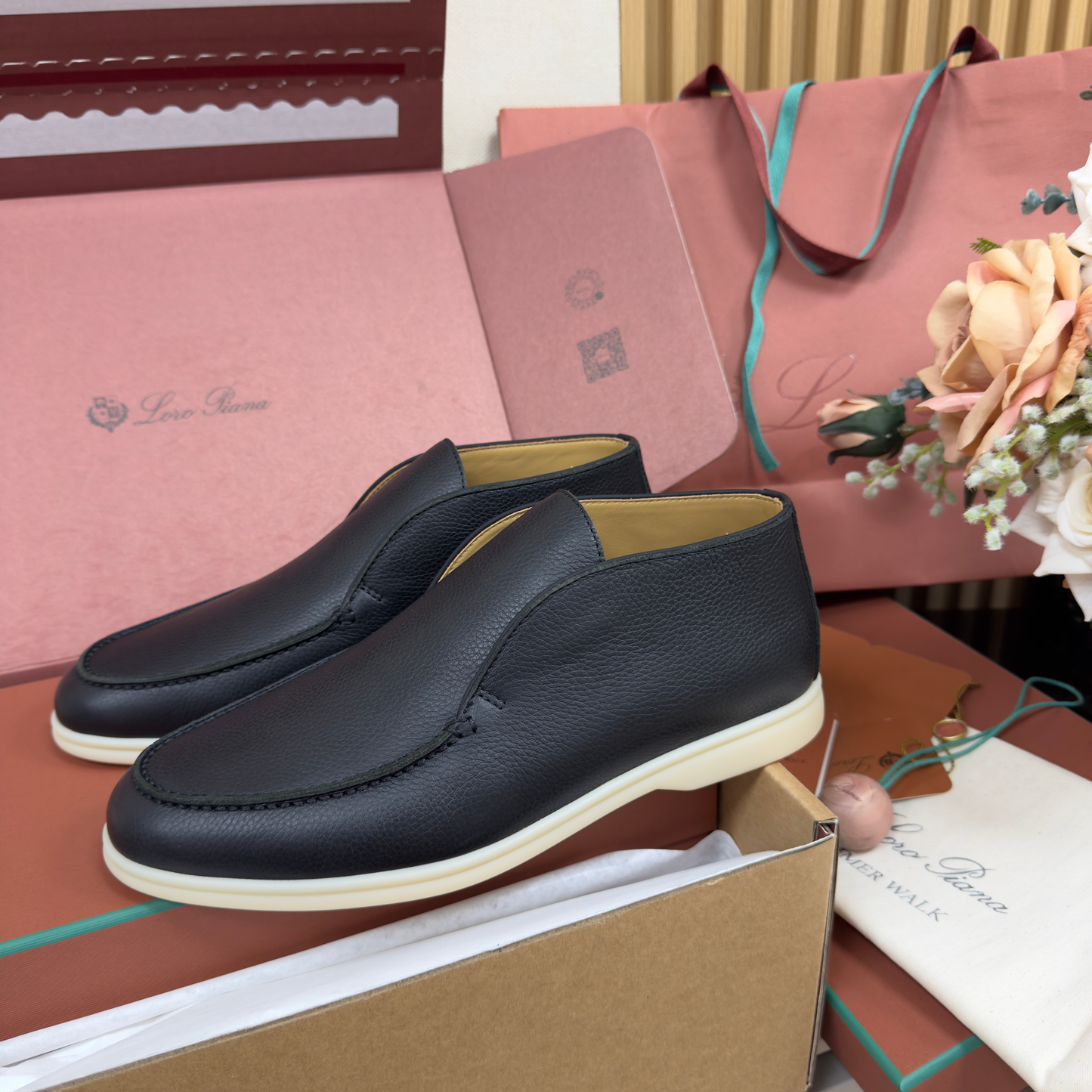 OPEN WALK ANKLE UNISEX BOOT