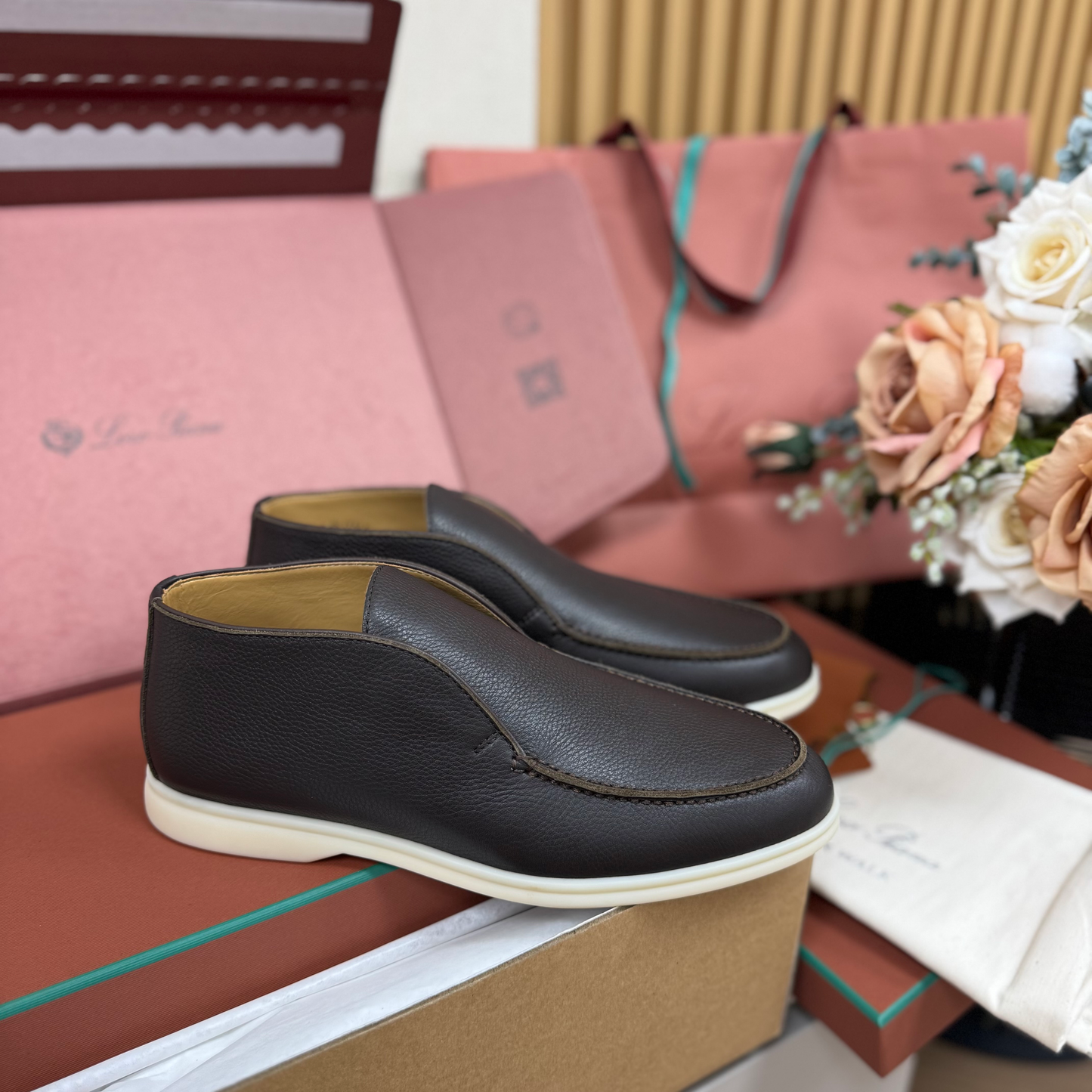 OPEN WALK ANKLE UNISEX BOOT