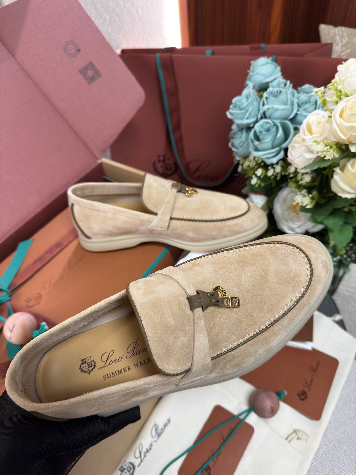 SUMMER CHARMS WALK WOMEN’S LOAFERS