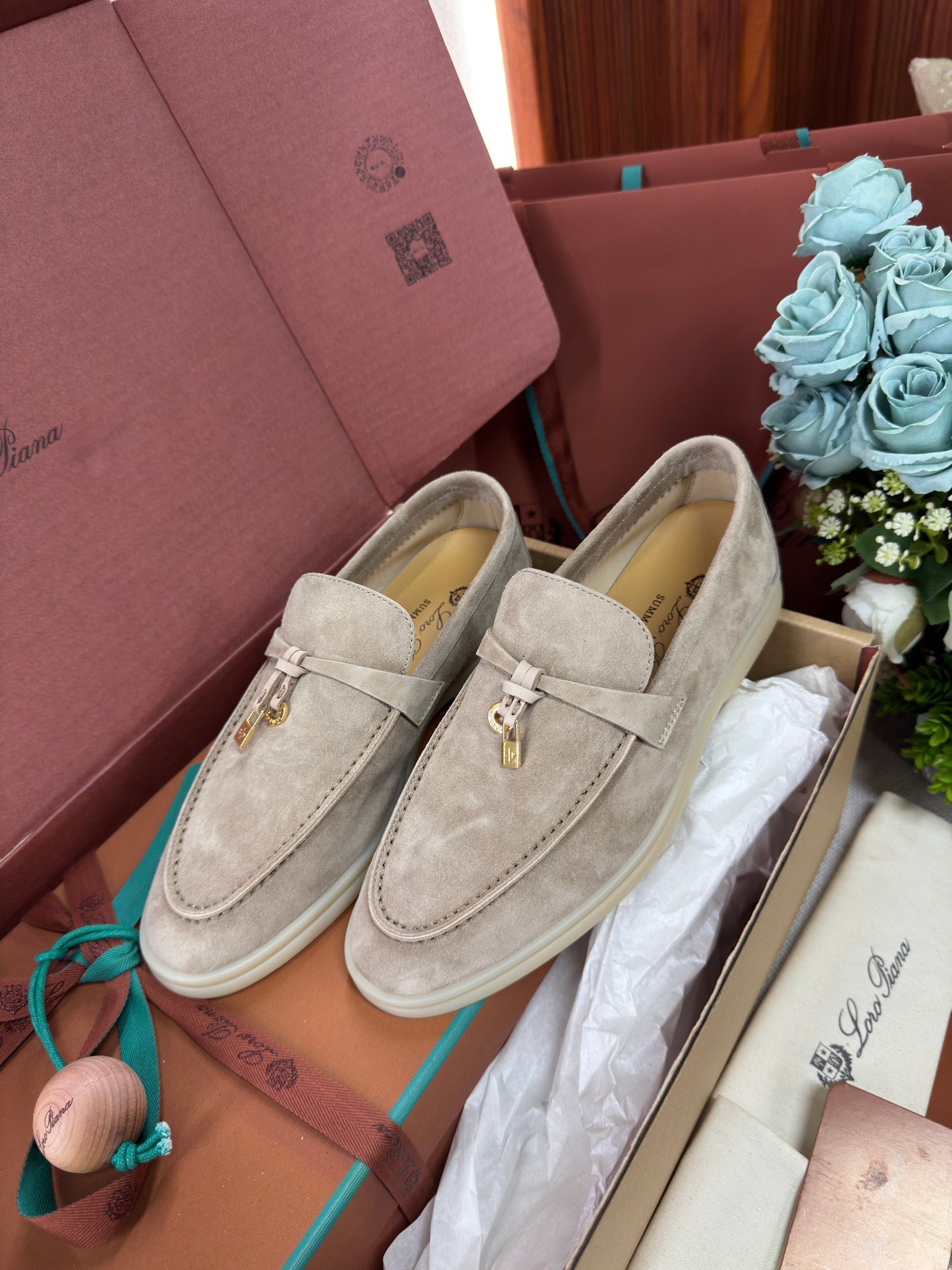 SUMMER CHARMS WALK WOMEN’S LOAFERS