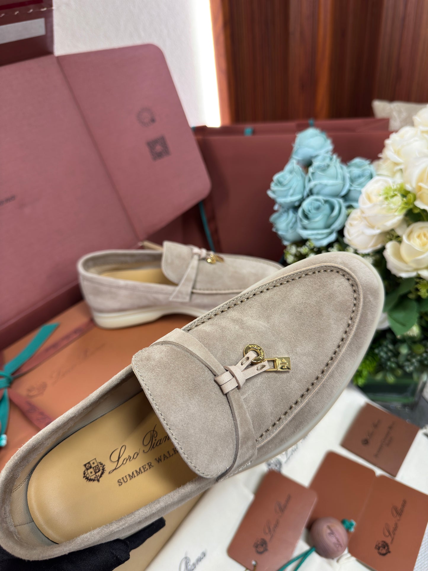 SUMMER CHARMS WALK WOMEN’S LOAFERS
