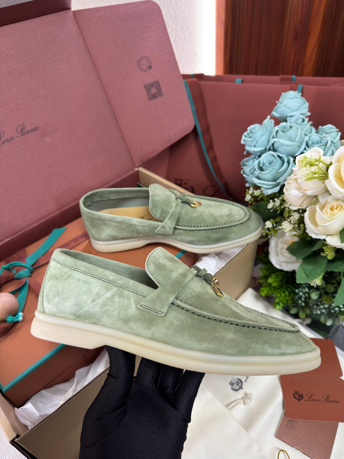 SUMMER CHARMS WALK WOMEN’S LOAFERS