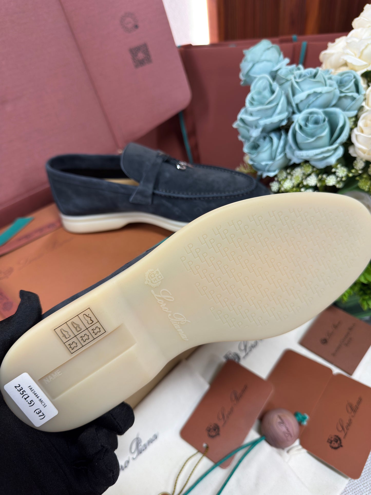 SUMMER CHARMS WALK WOMEN’S LOAFERS