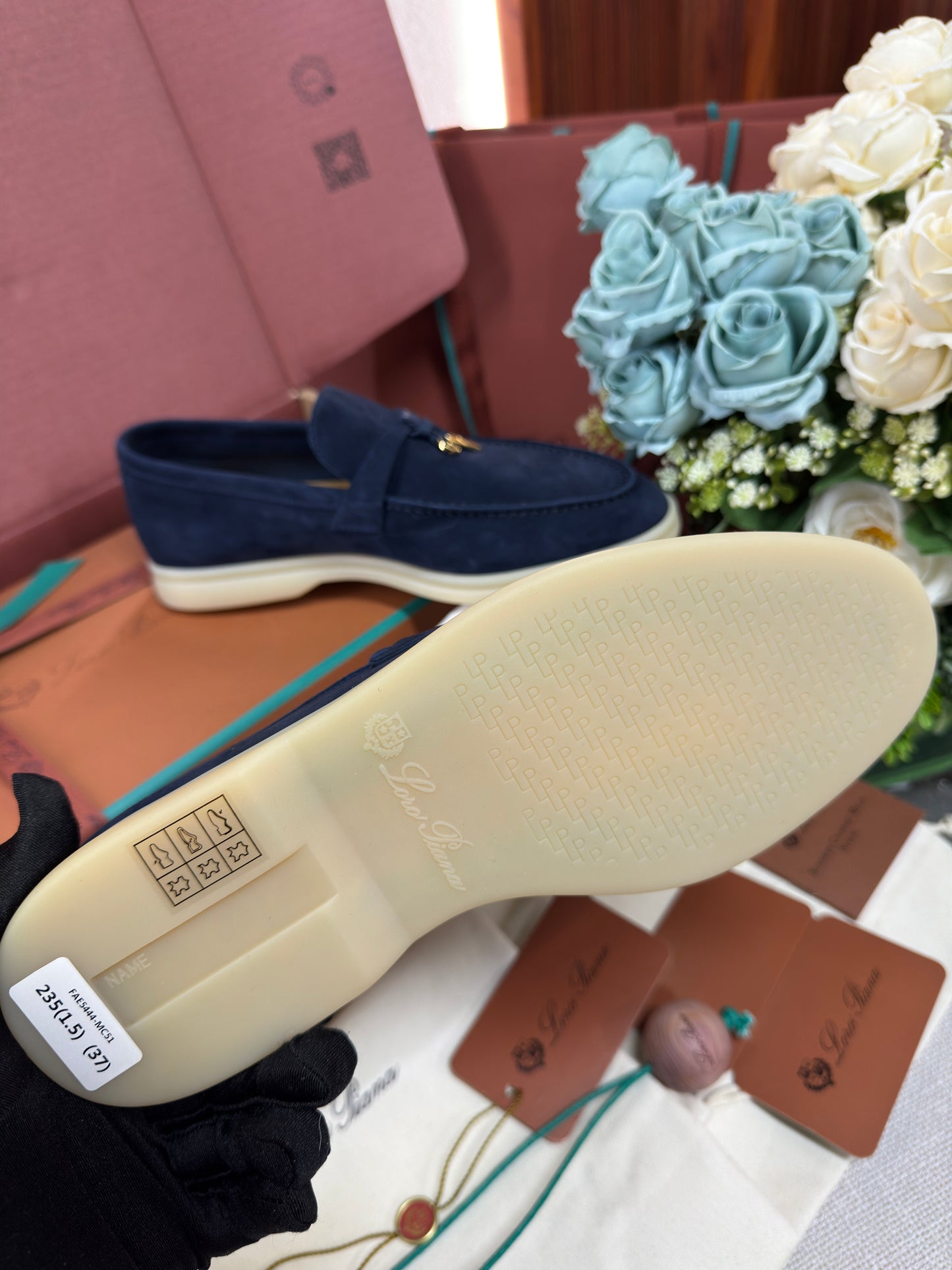 SUMMER CHARMS WALK WOMEN’S LOAFERS