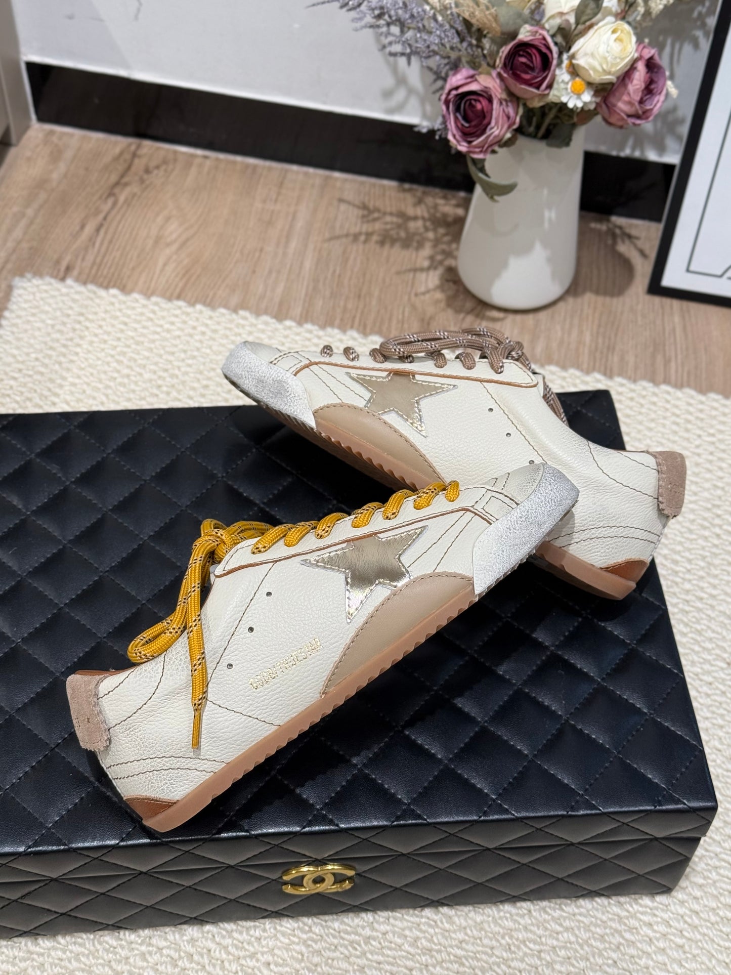 TRUE STAR UNISEX SNEAKERS