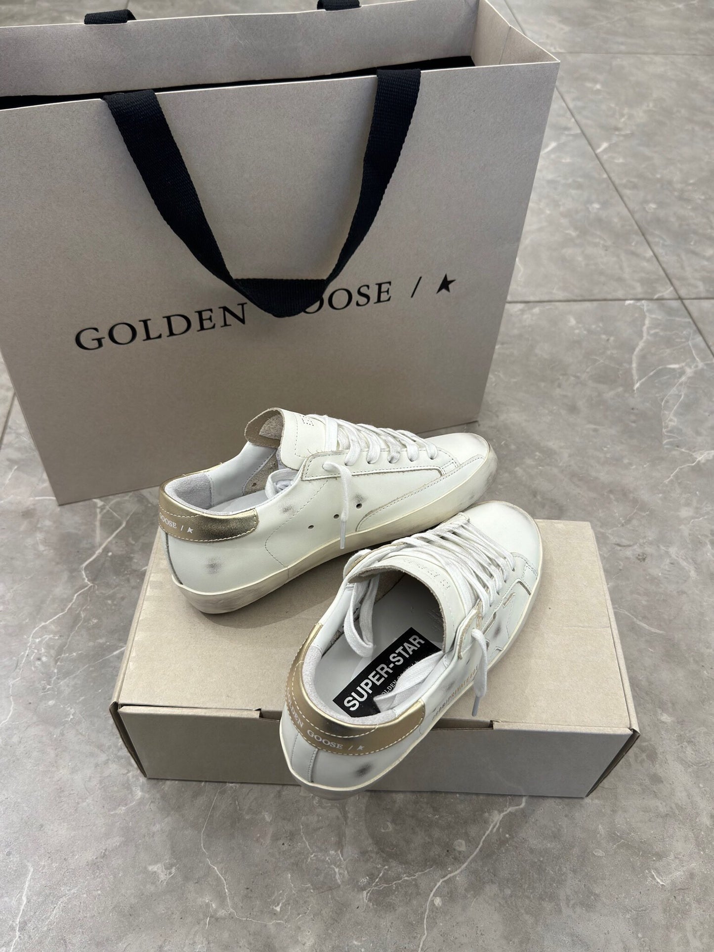 SUPERSTAR UNISEX SNEAKERS