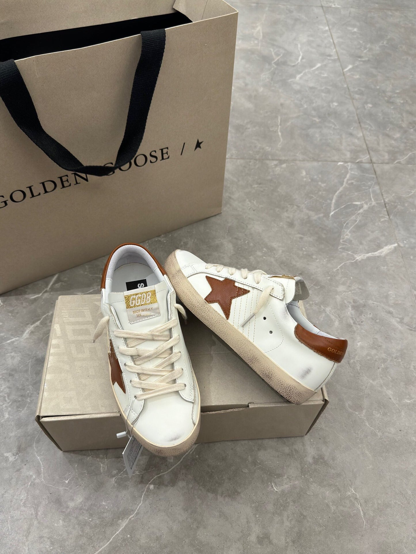 SUPERSTAR UNISEX SNEAKERS