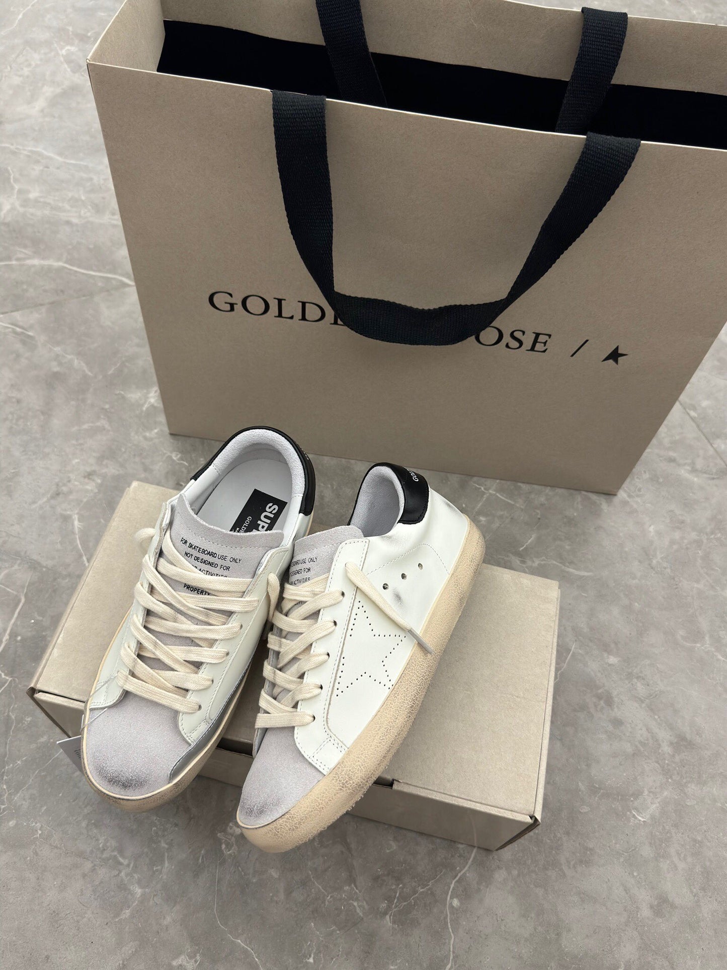 SUPERSTAR UNISEX SNEAKERS