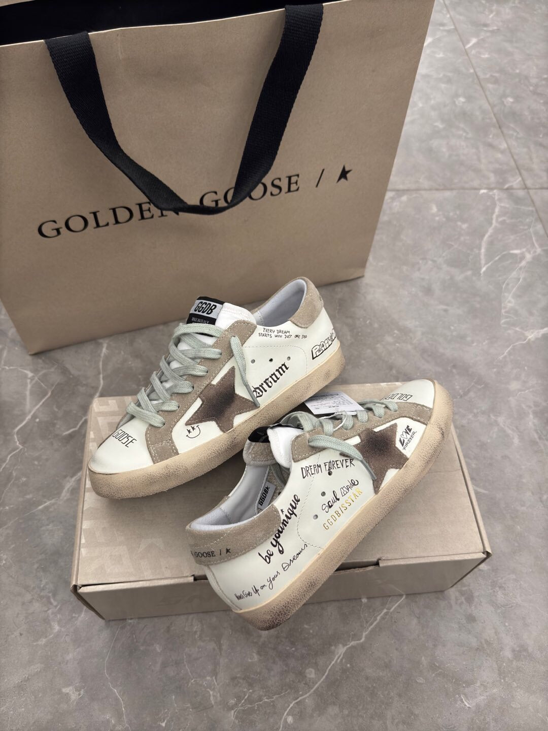 SUPERSTAR UNISEX SNEAKERS