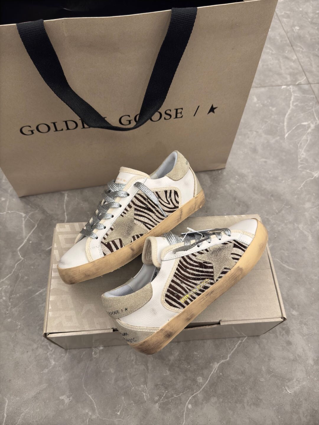 SUPERSTAR UNISEX SNEAKERS