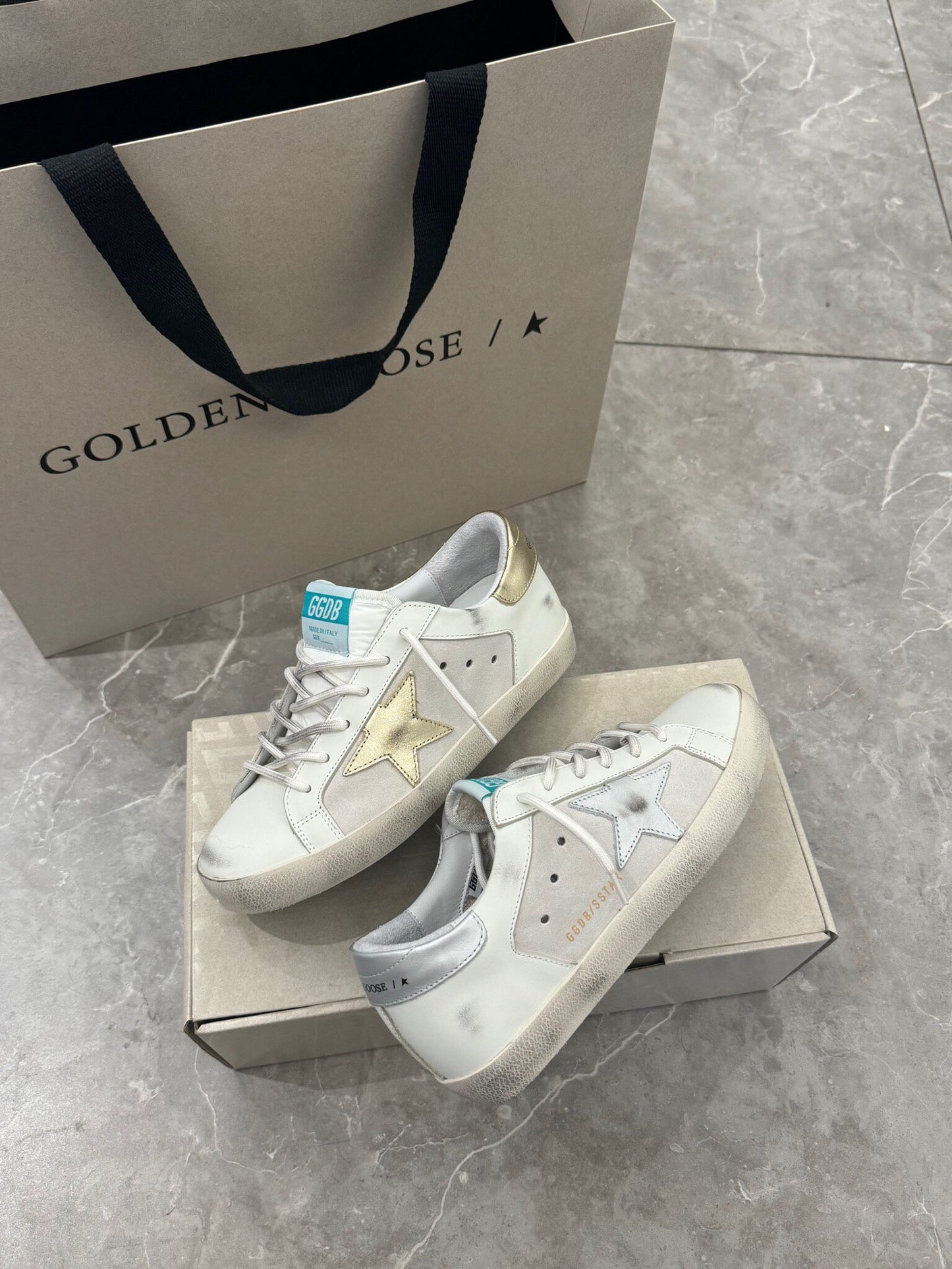 SUPERSTAR UNISEX SNEAKERS