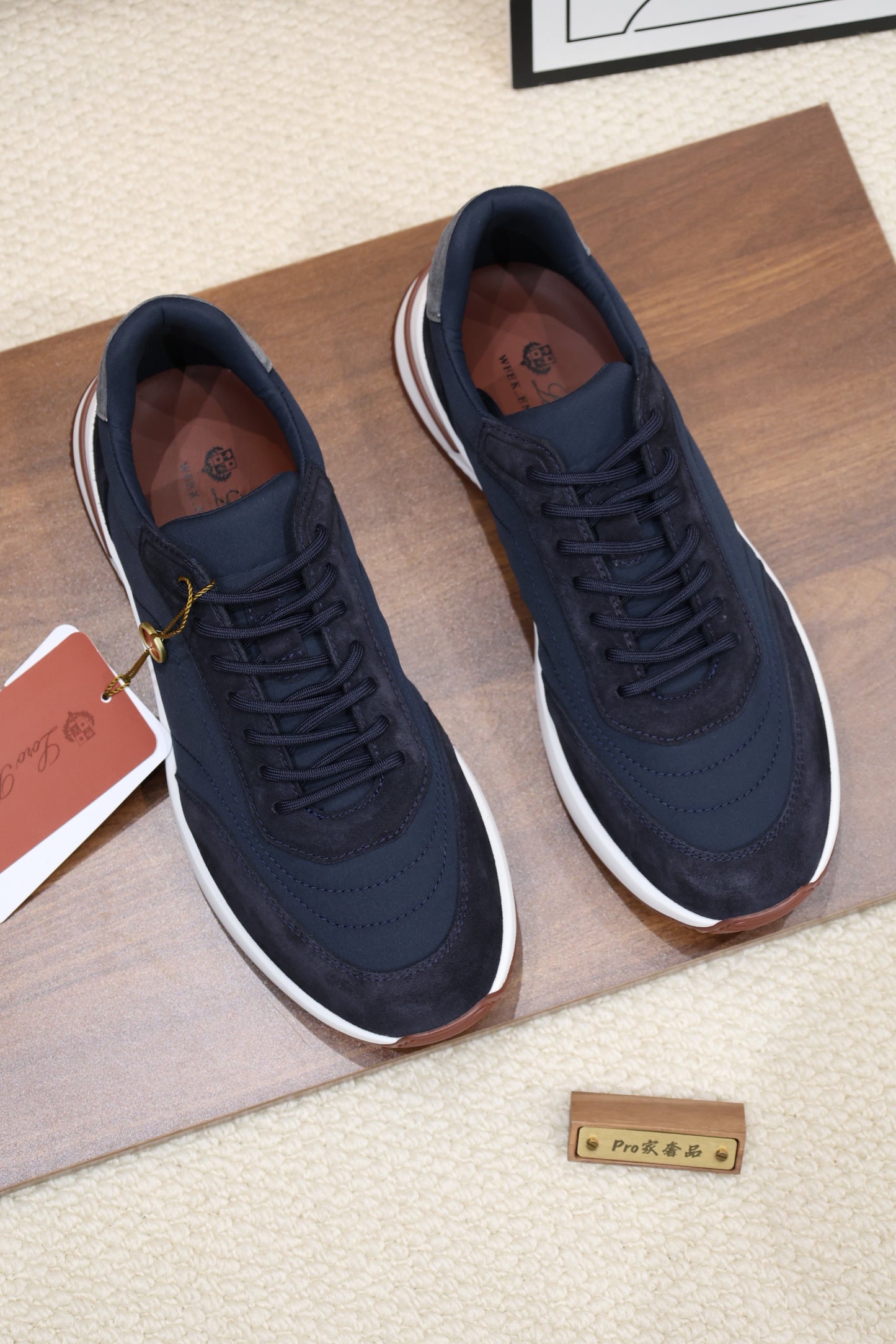 WEEKEND WALK MEN'S SNEAKERS