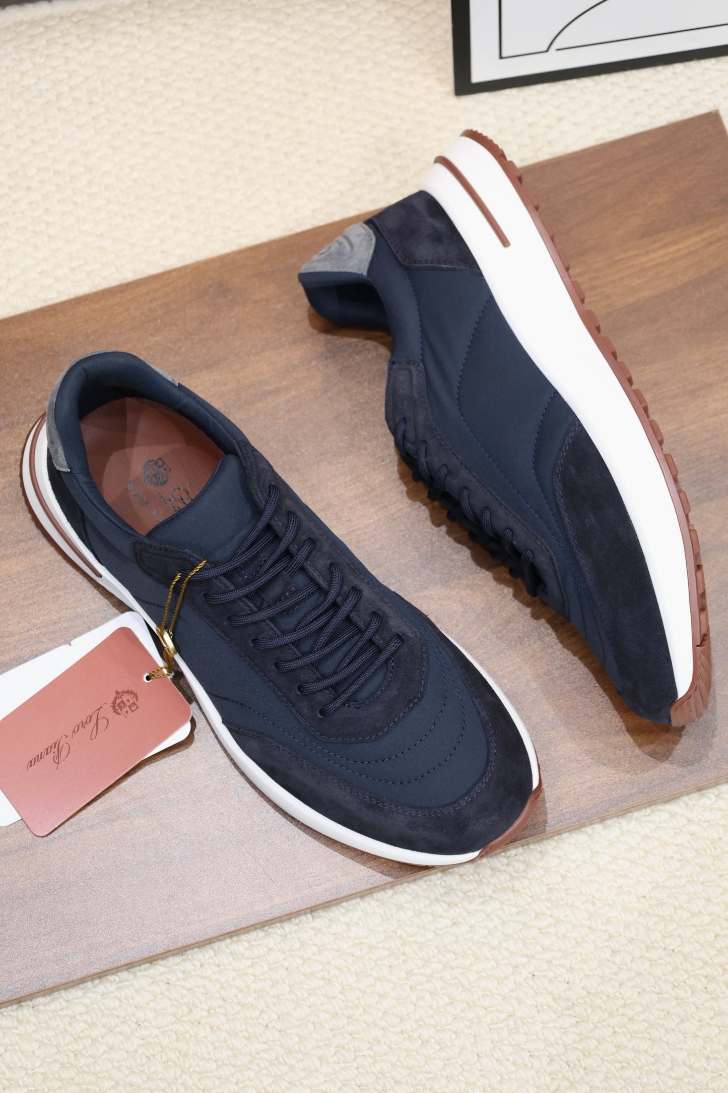 WEEKEND WALK MEN'S SNEAKERS