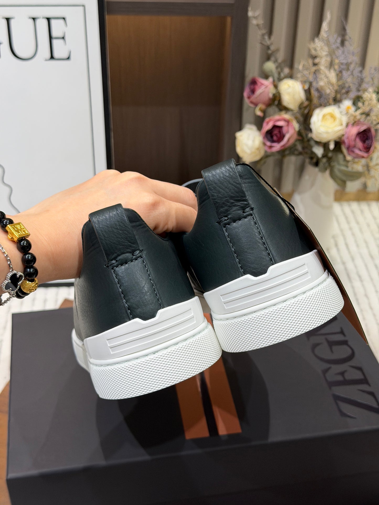 SECOND SKIN MEN'S SNEAKERS