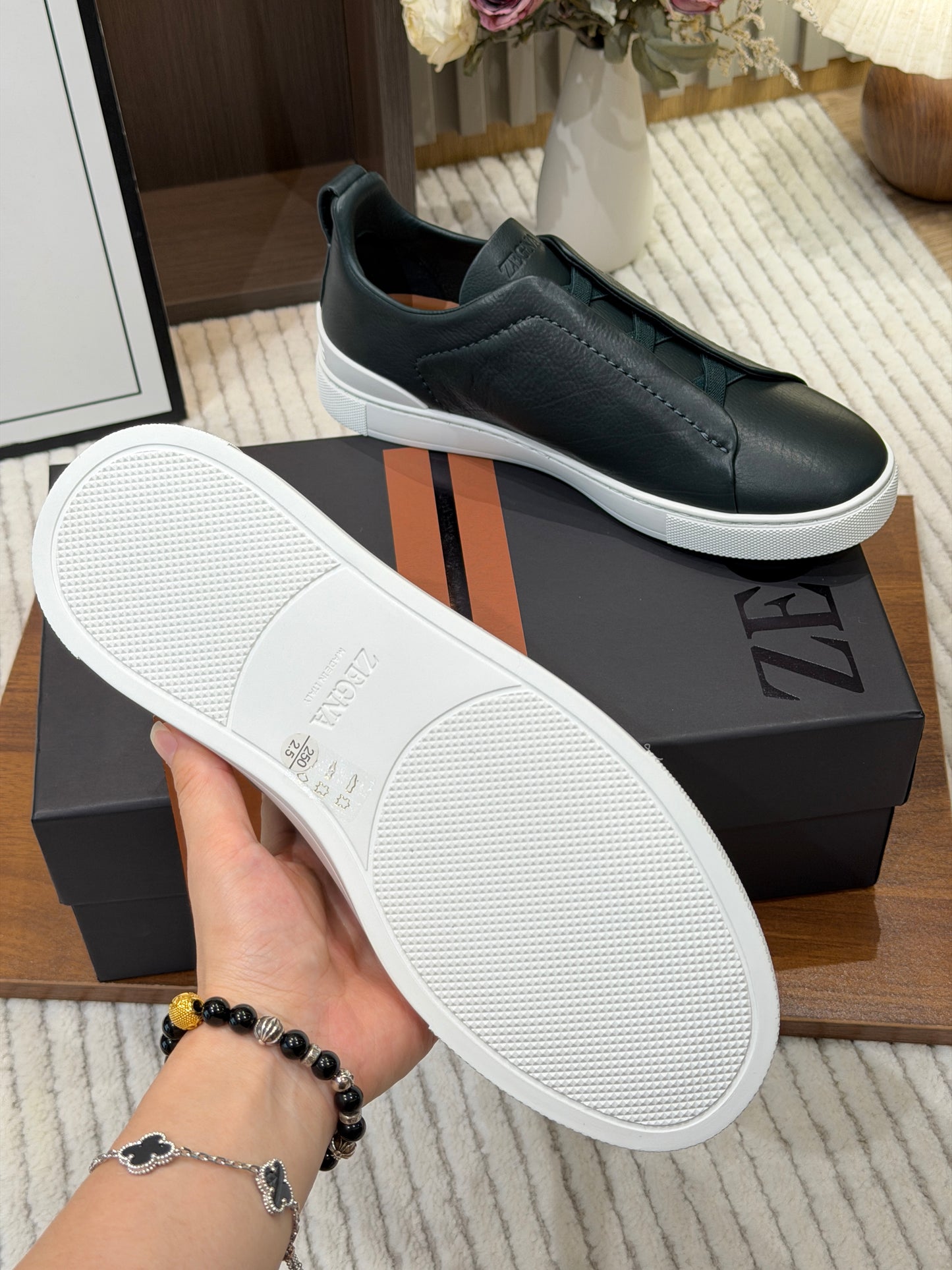 SECOND SKIN MEN'S SNEAKERS