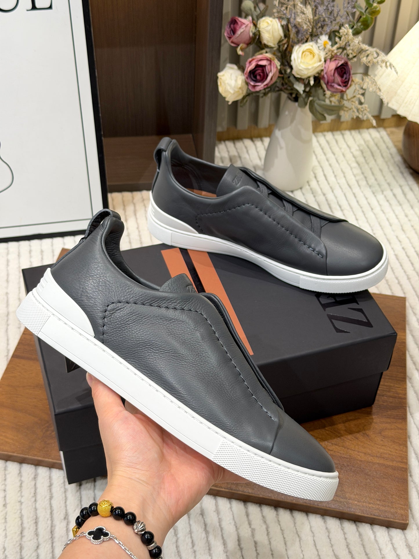 SECOND SKIN MEN'S SNEAKERS