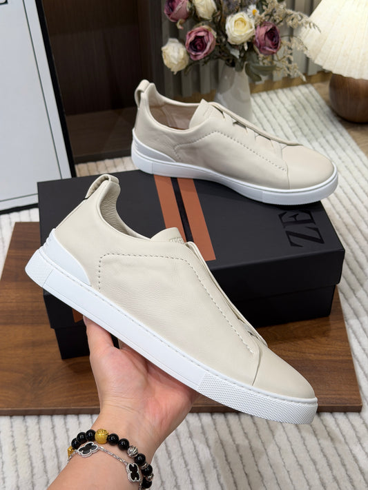 SECONDS MEN'S SNEAKERS